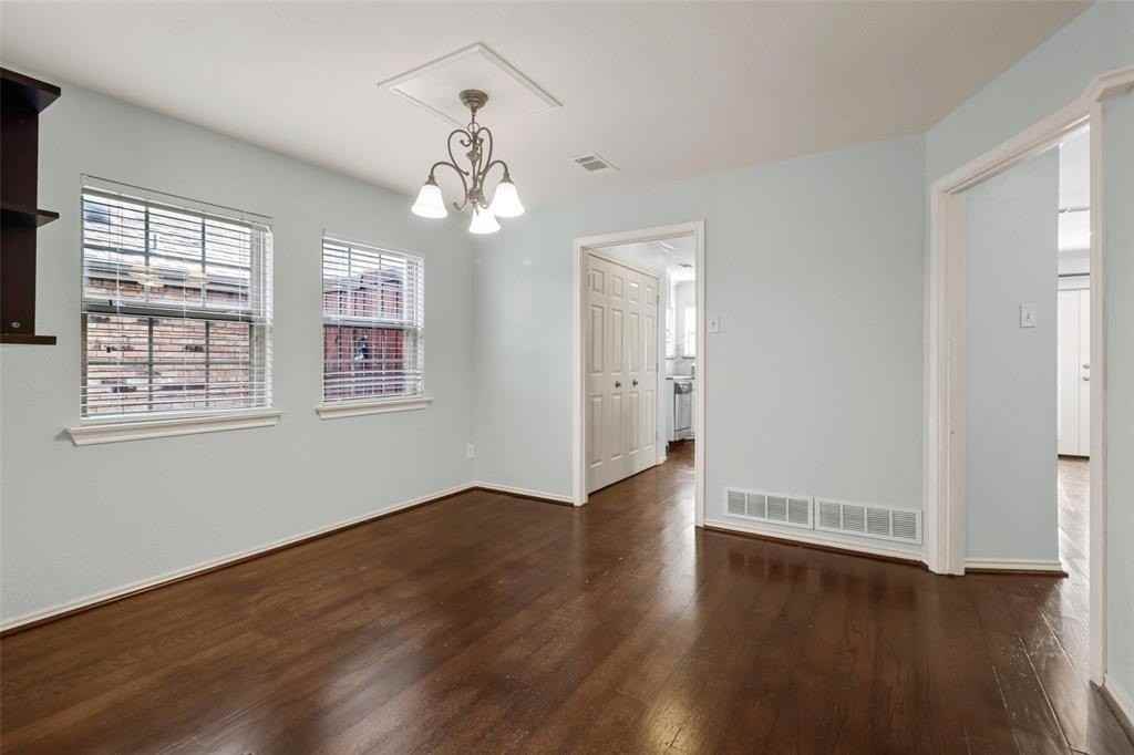 2705 Pinery Ln - Photo 6 of 20