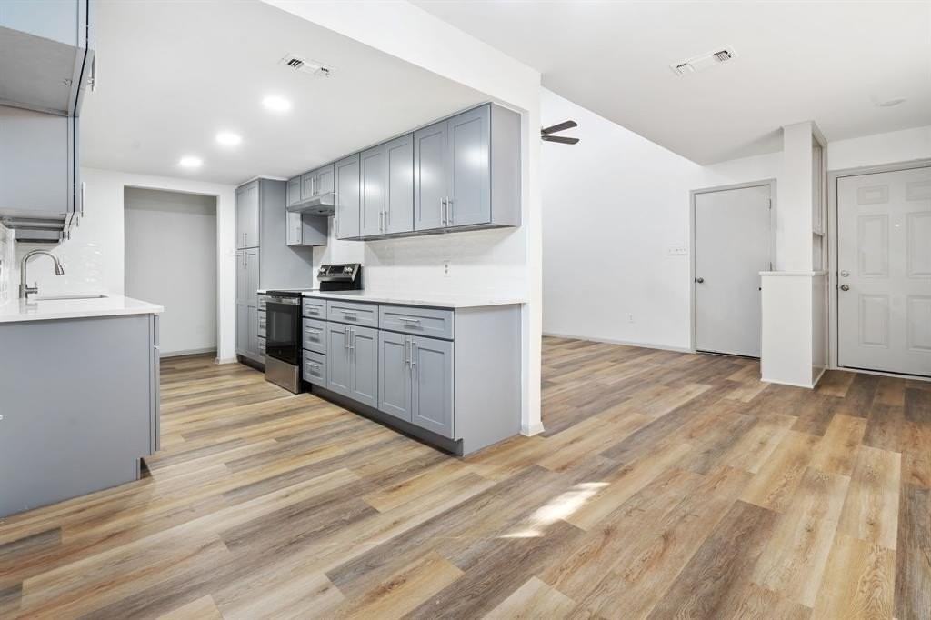 2003 Fleur De Lis Ct - Photo 4 of 23