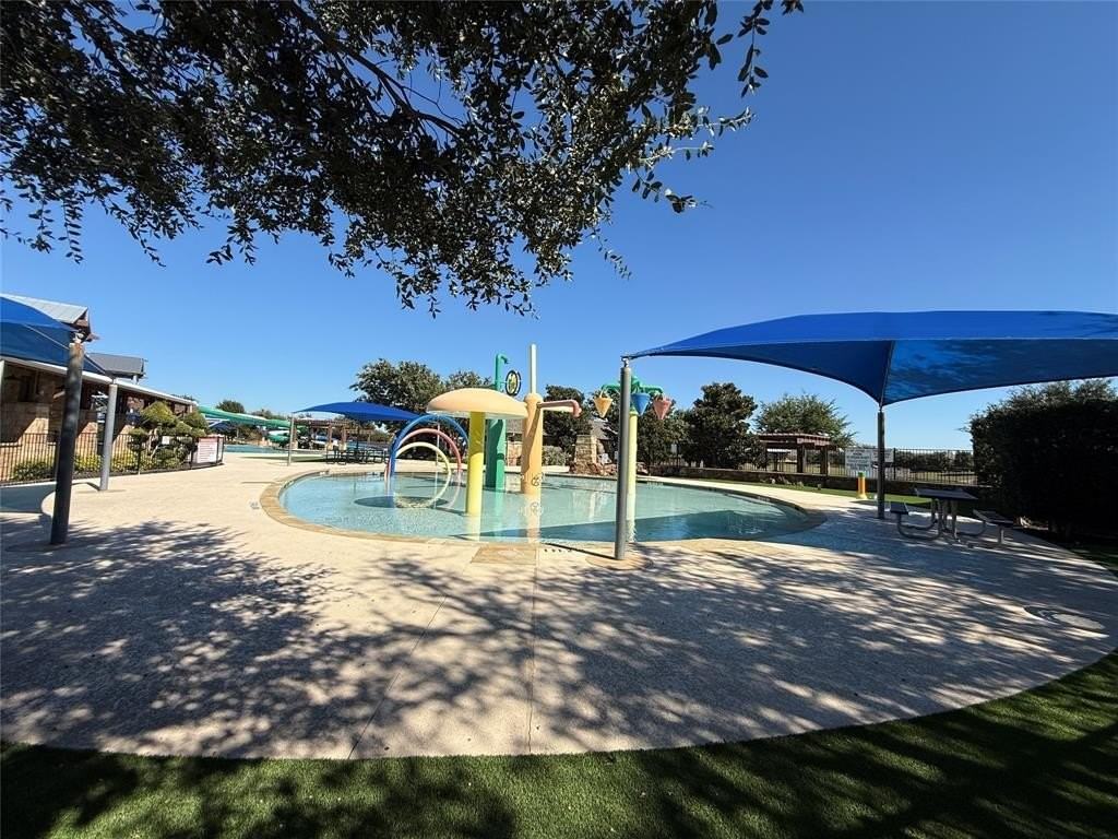 1205 Dripping Springs Ln - Photo 5 of 37