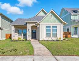 featured image of 102 Cardinal Woods Ct