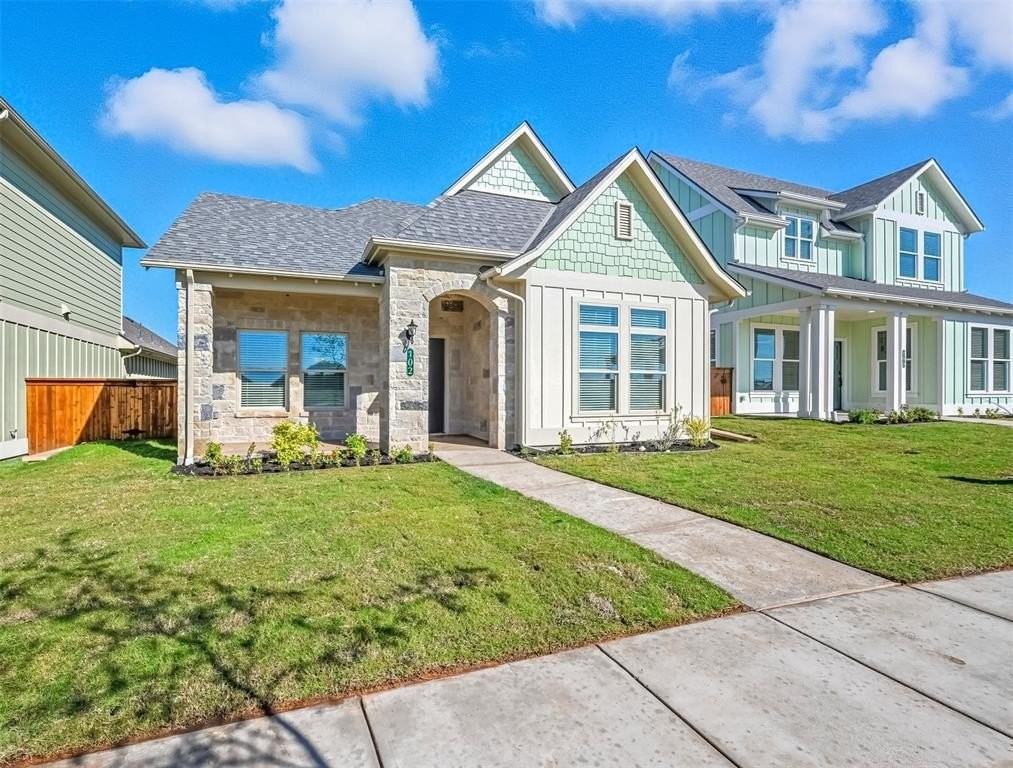 102 Cardinal Woods Ct - Photo 3 of 36