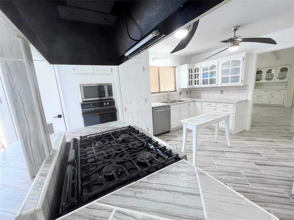 213 Circleview Dr S - Photo 6 of 17