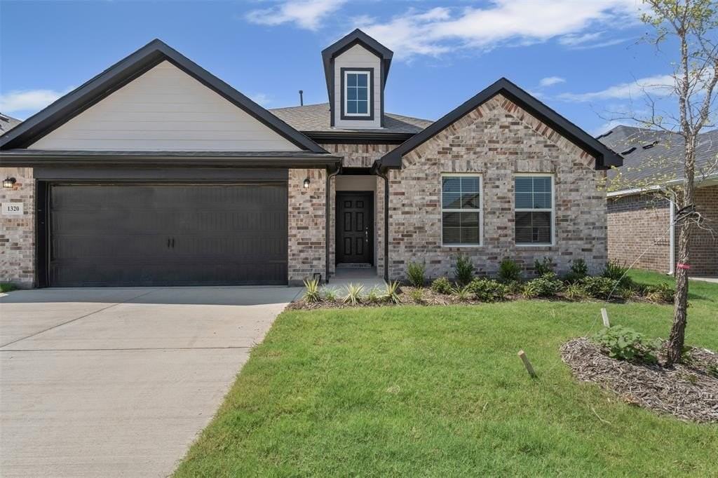 1320 Water Canna Dr - Photo 3 of 36