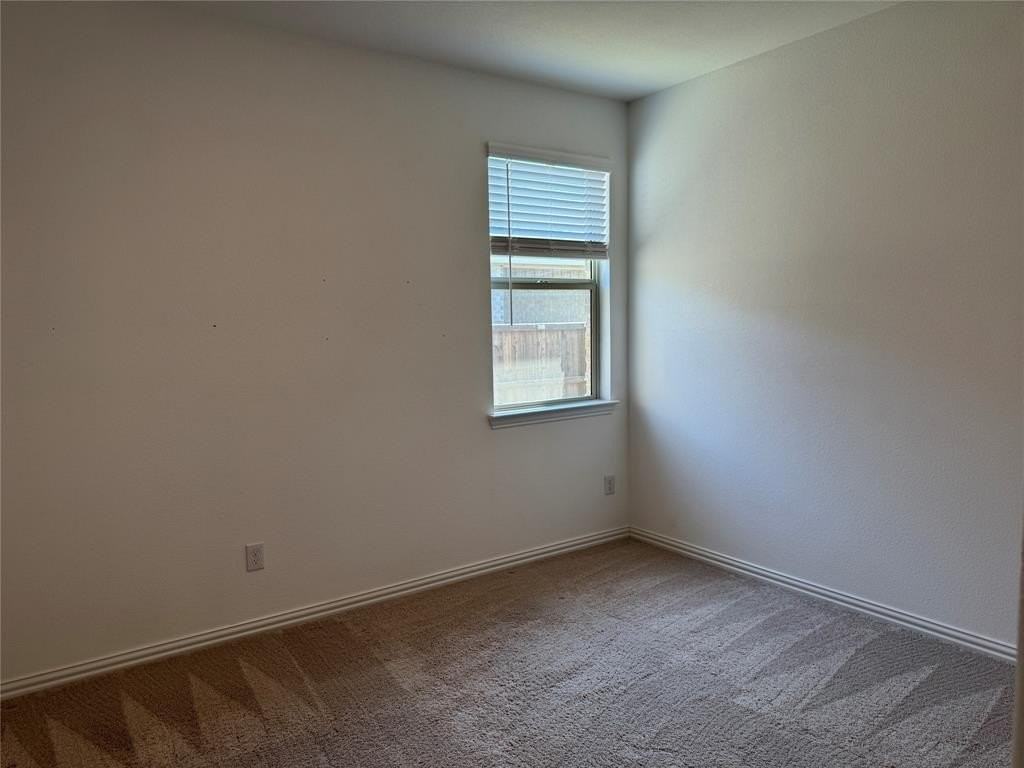 3024 Riddler Way - Photo 4 of 20