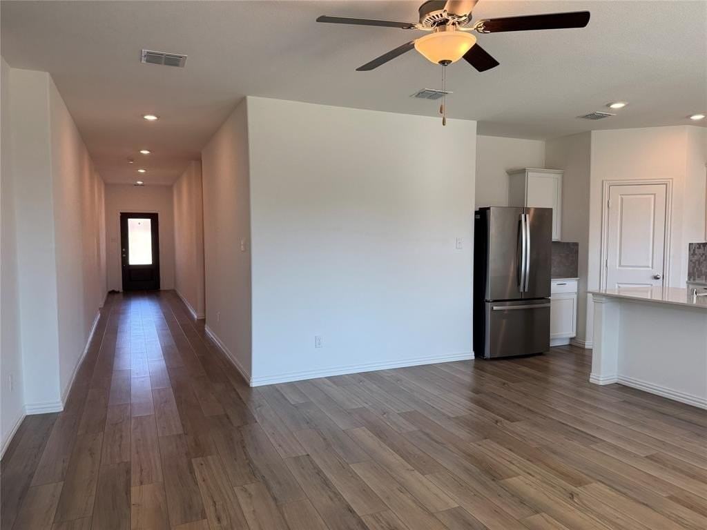 3024 Riddler Way - Photo 6 of 20