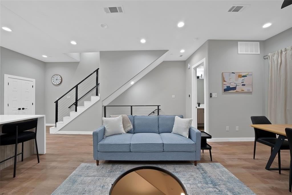 2813 Weisenberger St #102 - Photo 2 of 19