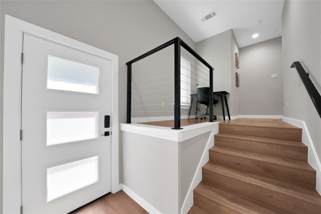 2813 Weisenberger St #102 - Photo 5 of 19