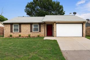 1004 Fort Worth St - Photo 1 of 1