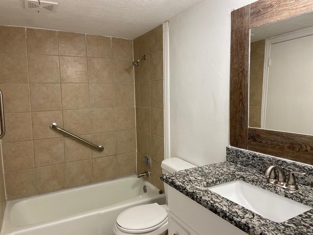 1440 Weiler Blvd - Photo 7 of 11