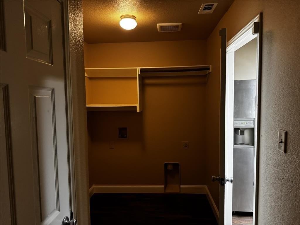 5608 Humbert Ave - Photo 5 of 7