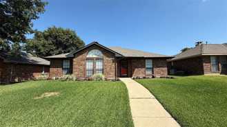 416 W Oak St - Photo 1 of 1