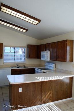 4278 W Rockwood Dr - Photo 3 of 25