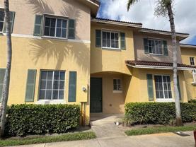 1905 Sw 60th Ter #1905 - Photo 1 of 1