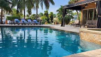 featured image of 2626 Barcelona Dr