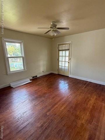 16182 Greenview Ave - Photo 7 of 9