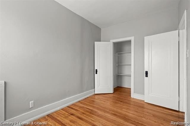 1291 W State Fair - Photo 4 of 12