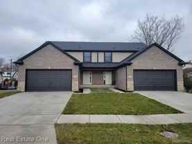 1131 Woodslee Dr #1133 - Photo 1 of 1