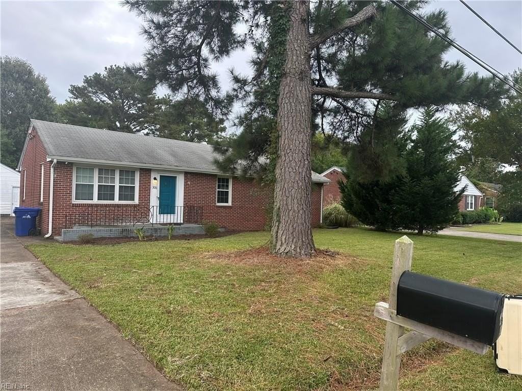 306 Kay Rd - Photo 2 of 31