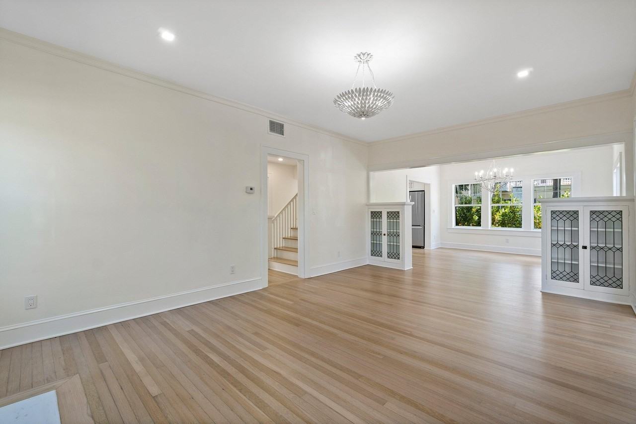 224 10th St - Photo 7 of 43