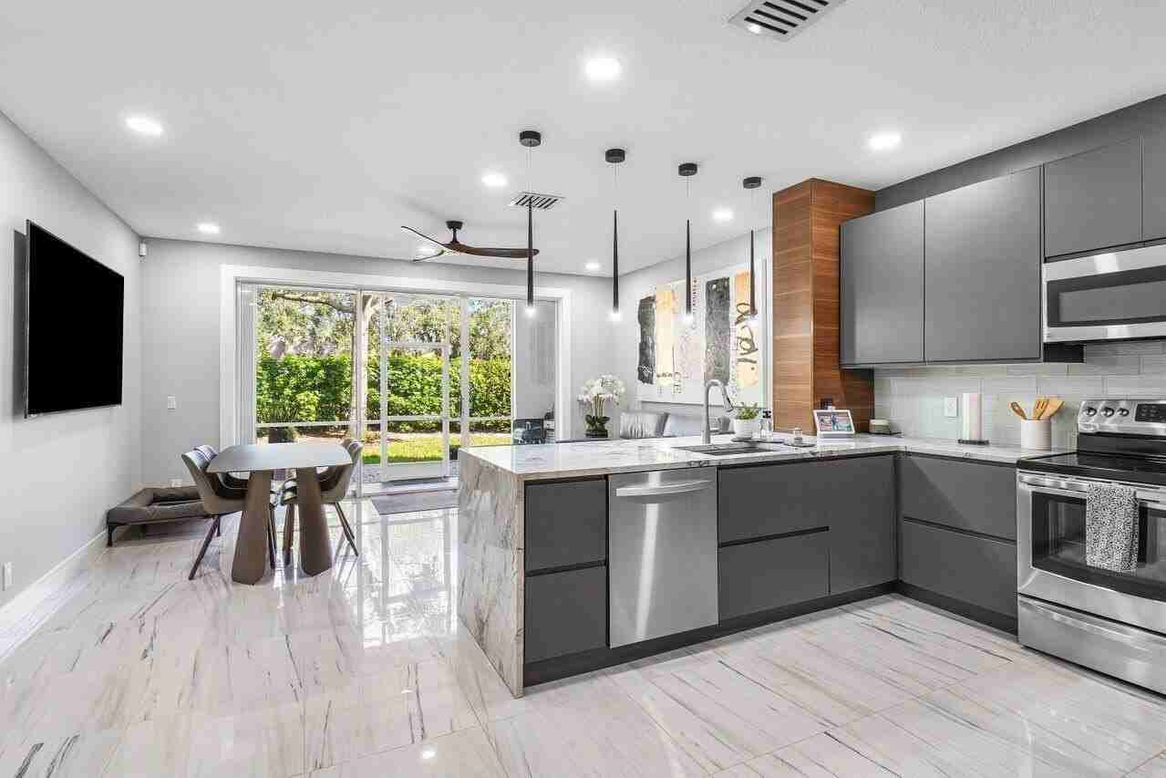 9893 Porta Leona Ln - Photo 2 of 33