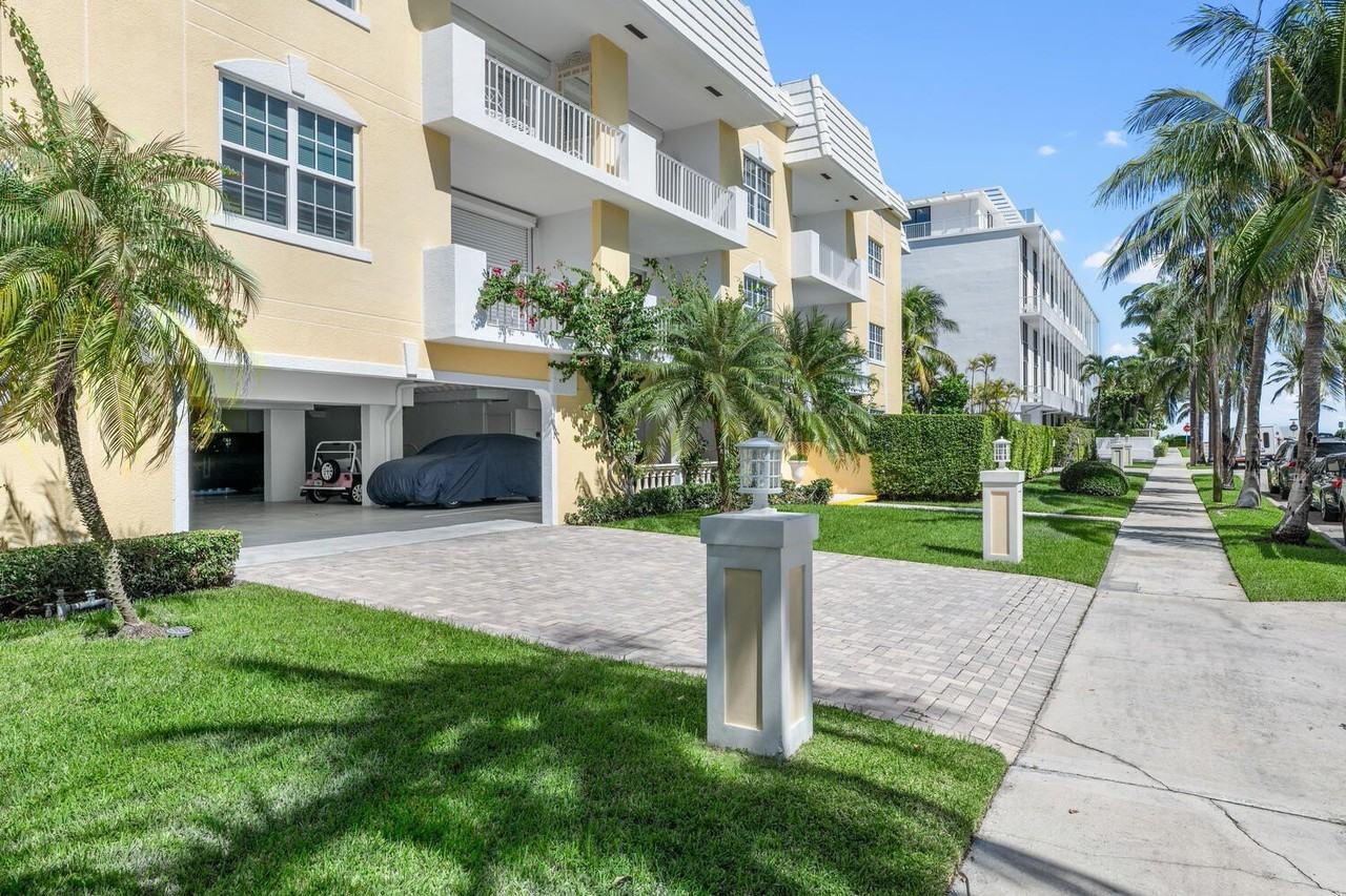 127 Peruvian Ave #302 - Photo 2 of 50