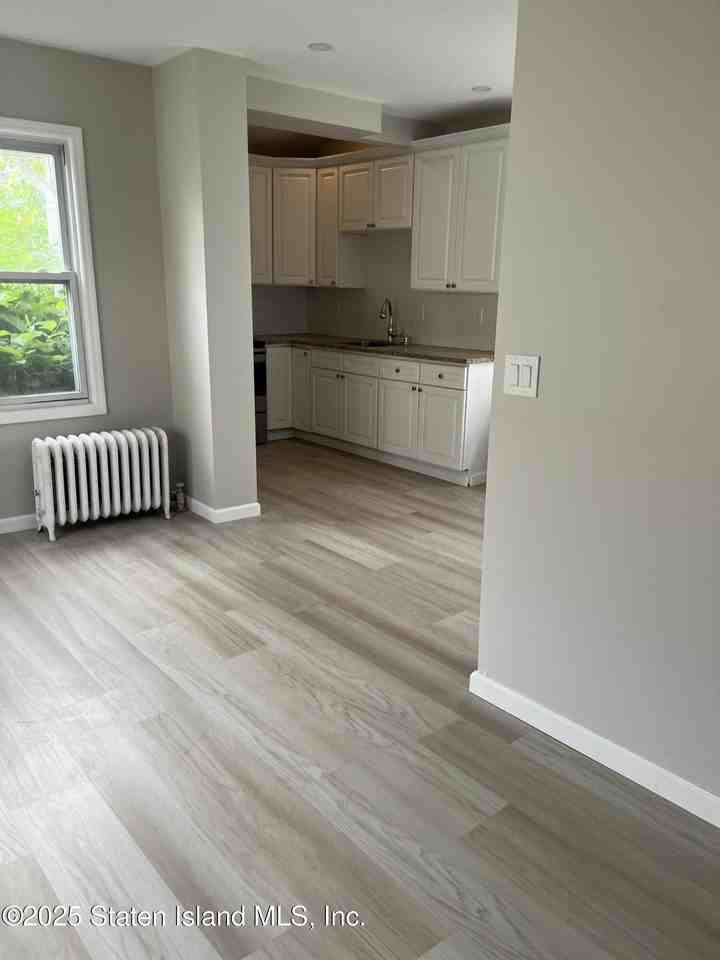 116 Wakefield Avenue - Photo 4 of 14