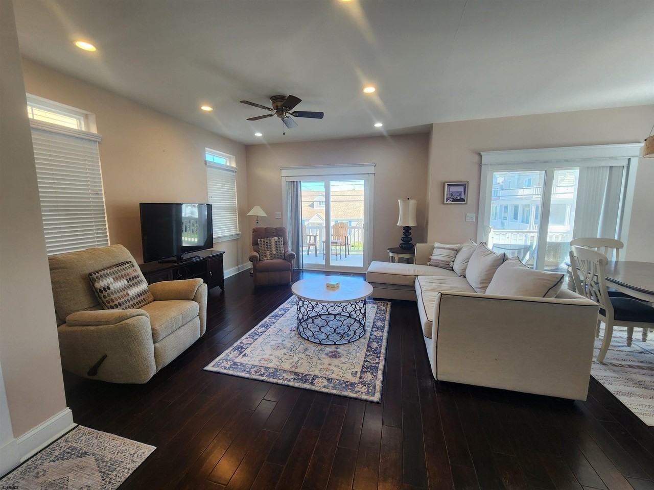 16 N Decatur Ave - Photo 2 of 29