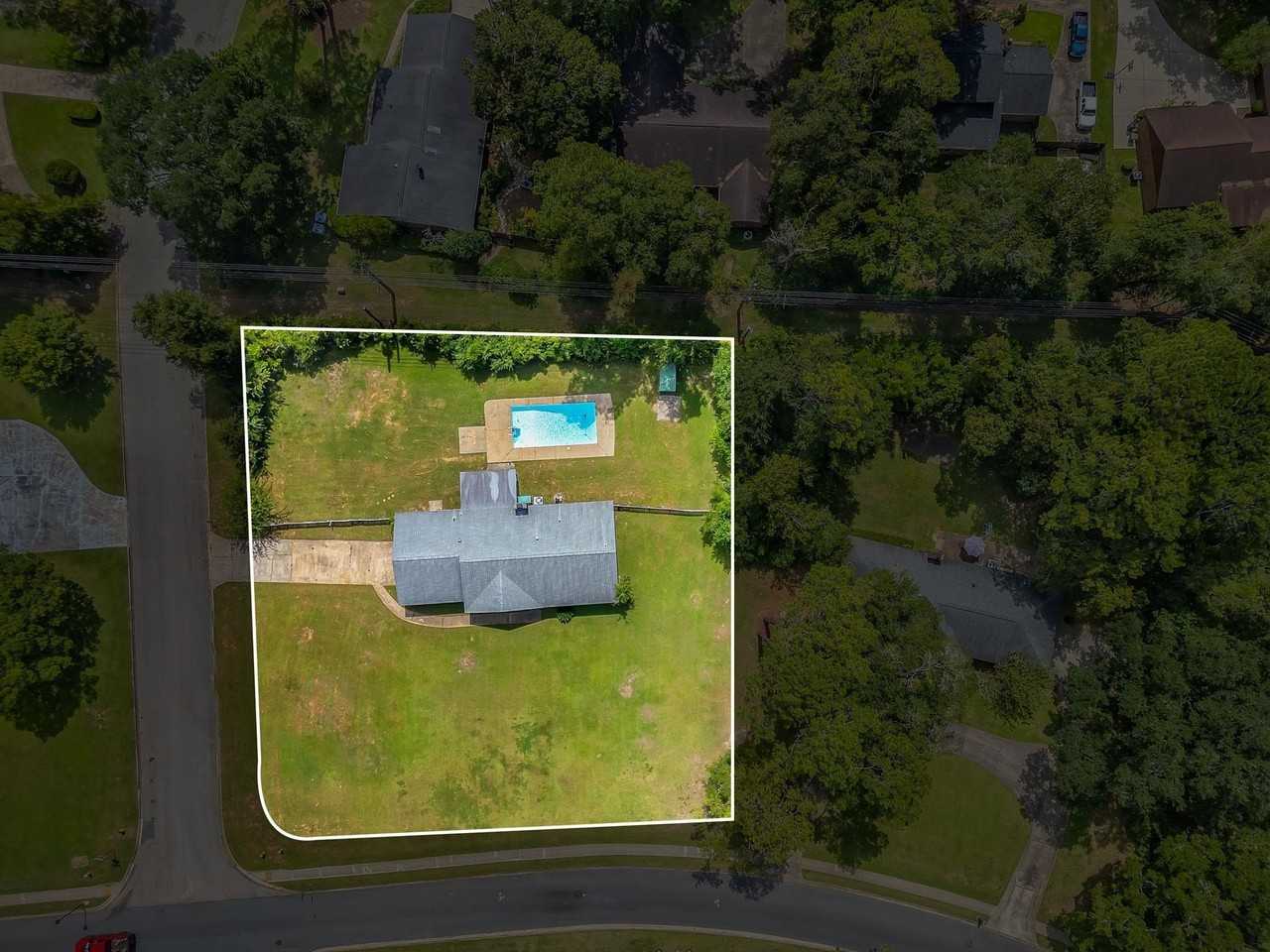 2613 Killarney Way - Photo 7 of 44