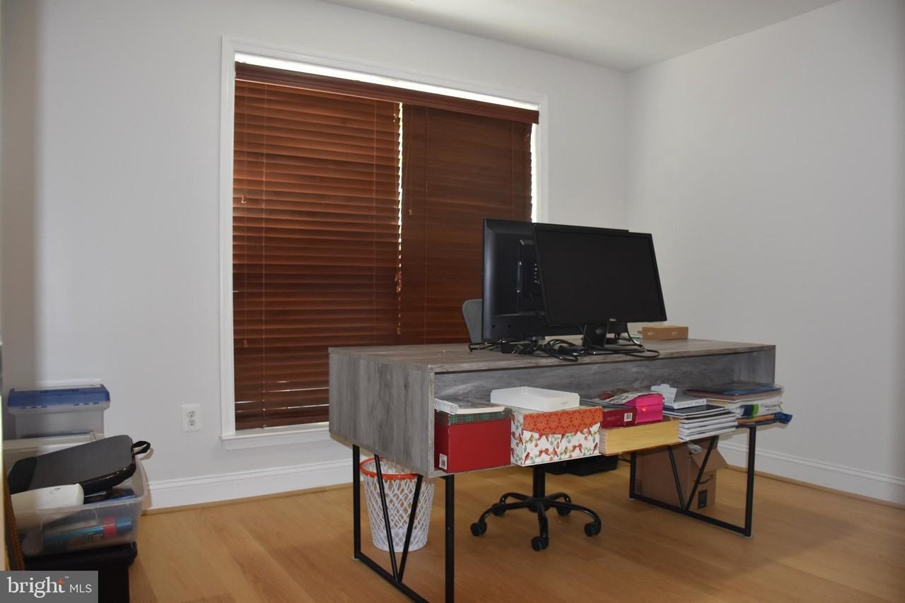 803 Ryan Street - Photo 5 of 41