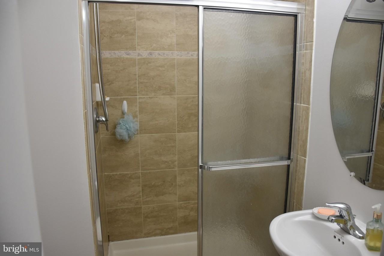 803 Ryan Street - Photo 6 of 41