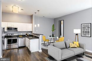 301 W Franklin St Apt 209 #209 - Photo 1 of 1