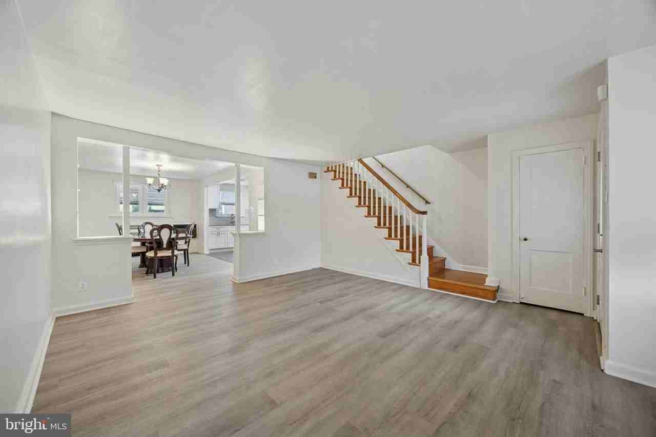 255 Sherbrook Blvd - Photo 3 of 14