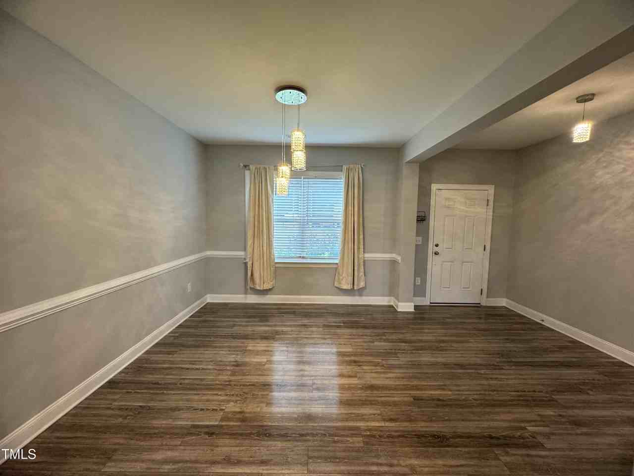 52 Shining Pearl Ct - Photo 6 of 23