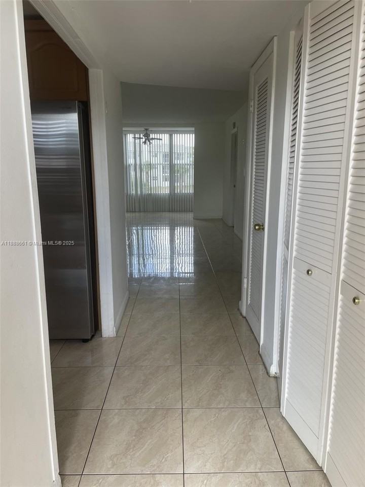 8285 Sunrise Lakes Blvd #202 - Photo 2 of 8