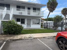 featured image of 2020 Ne 51st Ct #111