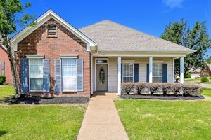 featured image of 4513 Graystone Dr