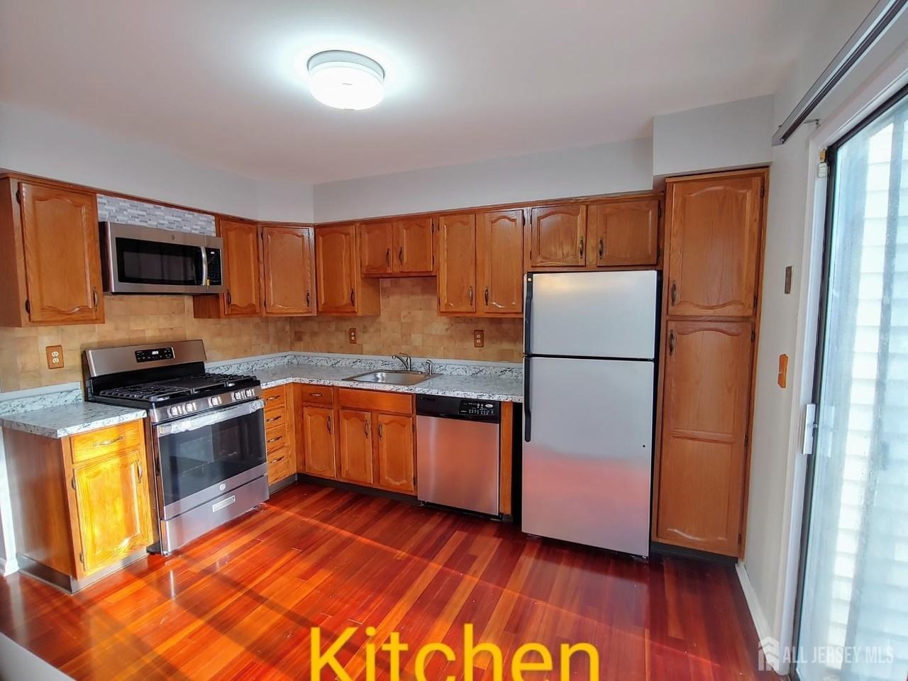 3305 Stonehedge Road - Photo 3 of 16