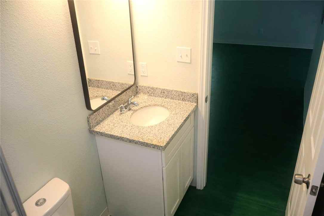 866 Gonzales St - Photo 6 of 6