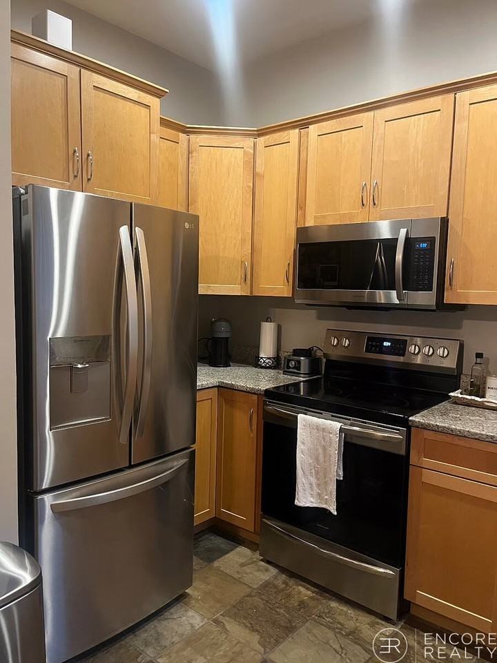 142 High St #2 - Photo 2 of 11