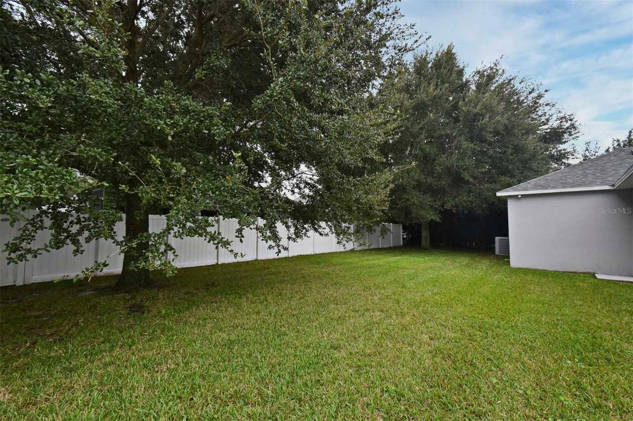 475 Nadeau Way - Photo 6 of 50