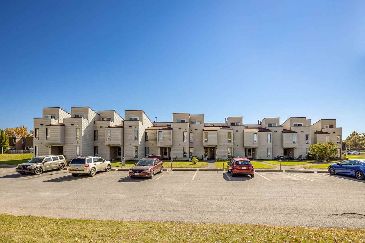 3528-3532, 3550 & 3590 Downpatrick Road - Photo 3 of 10