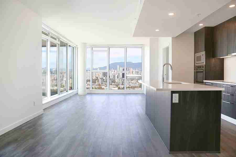 The Independent - Photo 2 of 11