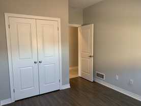 7B Cleveland St., Room B3 (Main Floor), Thorold - Photo 1 of 1