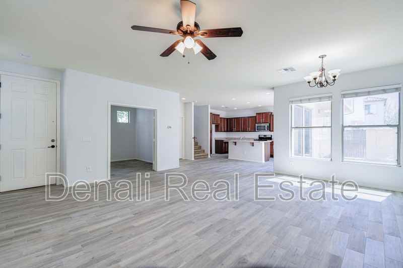 3514 Posse Trail - Photo 3 of 37