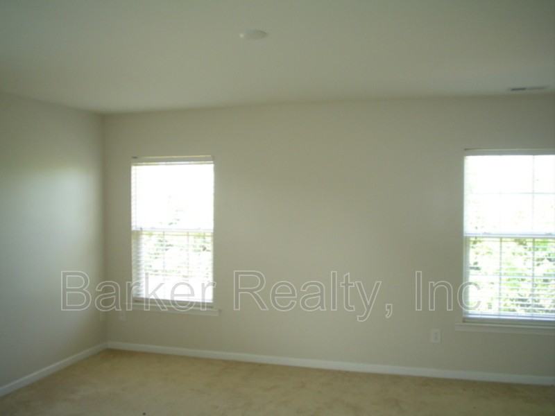 6005 Namozine Ct - Photo 6 of 8