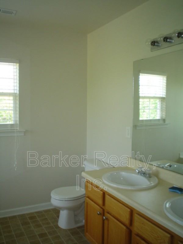 6005 Namozine Ct - Photo 7 of 8