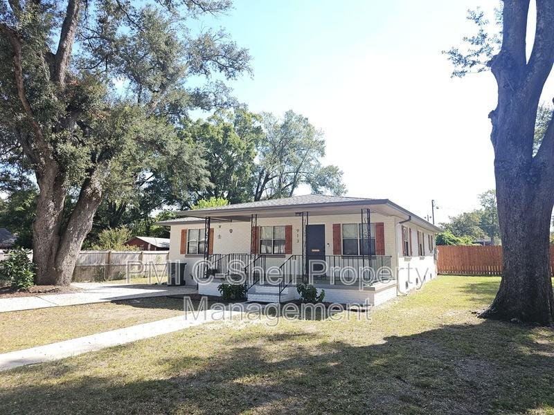 913 W Hernandez St - Photo 2 of 16