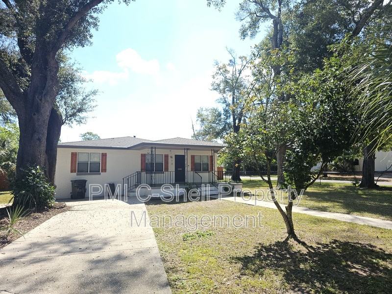 913 W Hernandez St - Photo 3 of 16