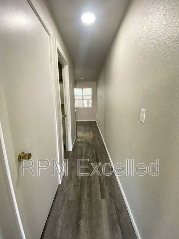 634 M St Ne #3 - Photo 6 of 15