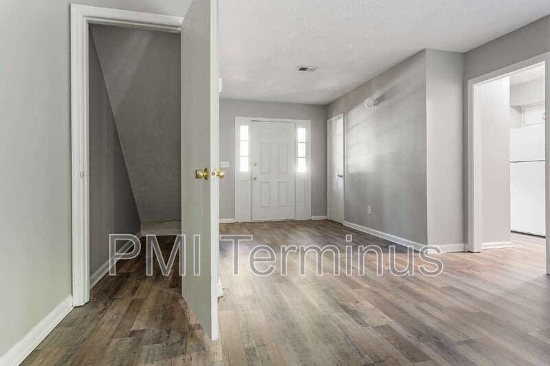 5005 Hawthorne Ct Se #1 - Photo 7 of 30